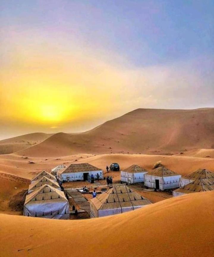 Merzouga Luxury Camp Exterior photo